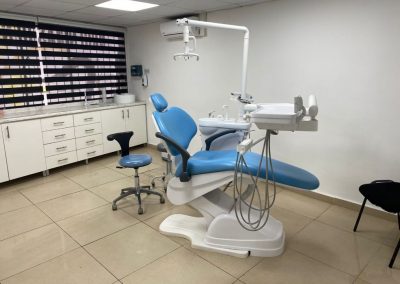 Clinica dental en La Cisterna, dentista, odontopediatria - Falm